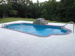 Concrete Pool #009 by Southeast Pool Builders